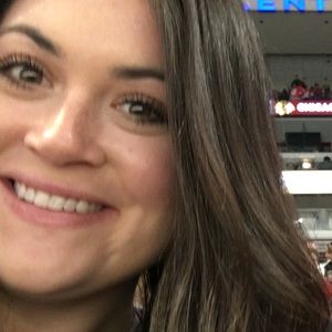 Meet your Posher, Casey